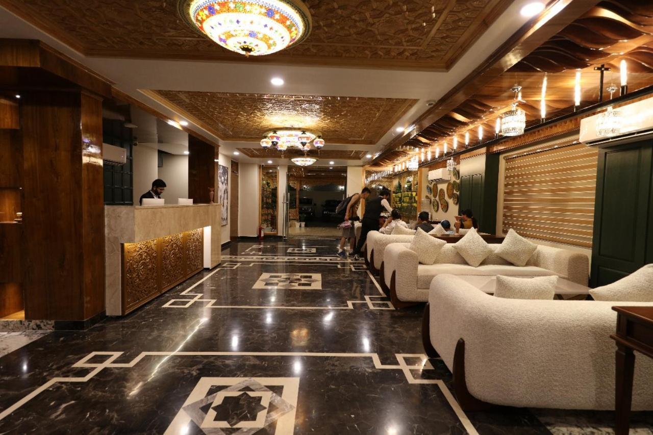 Hotel Blanco Srīnagar Exteriér fotografie