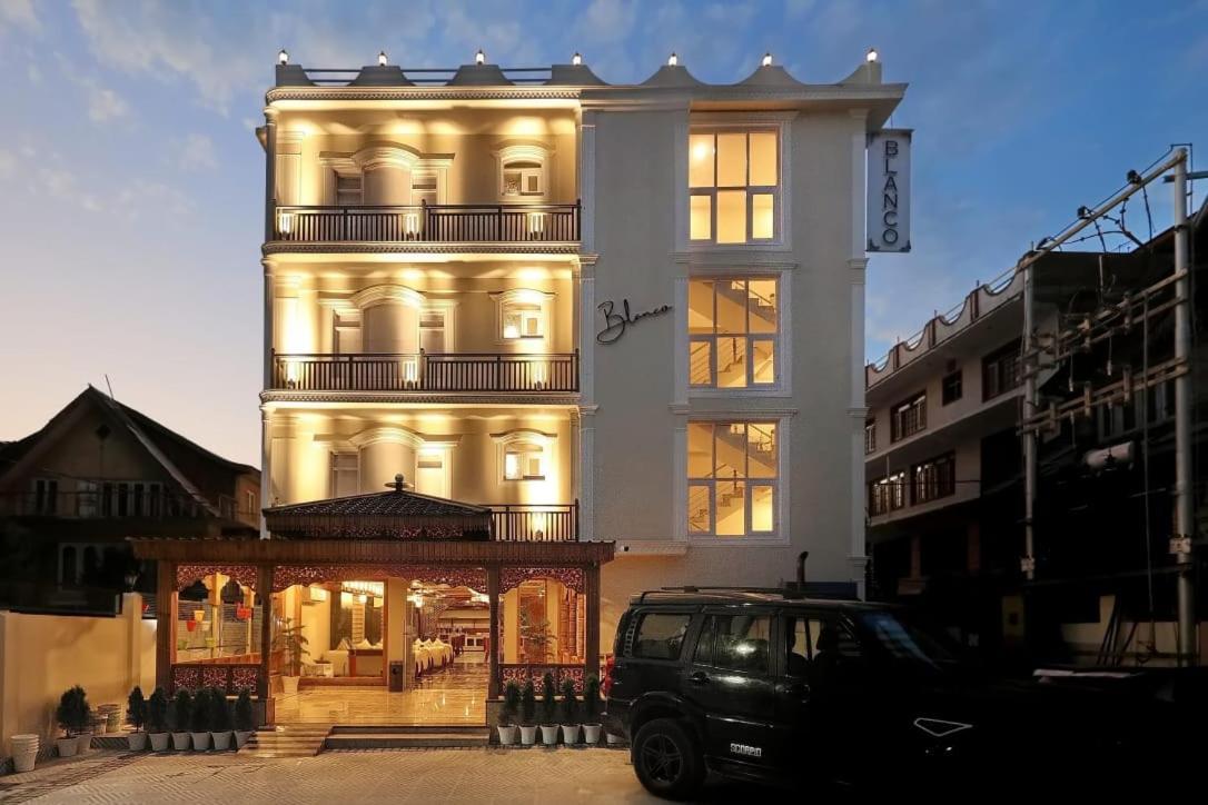 Hotel Blanco Srīnagar Exteriér fotografie